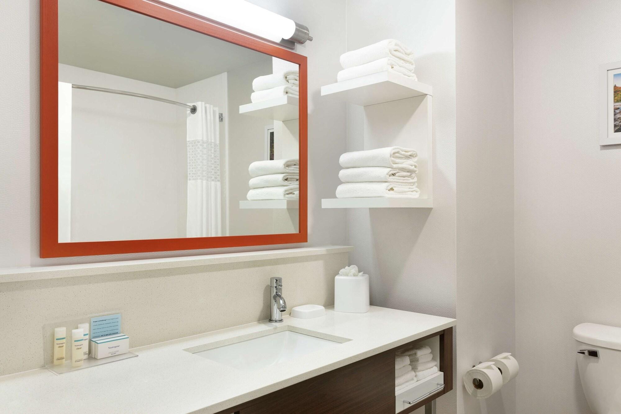 Hampton Inn Dover Kültér fotó