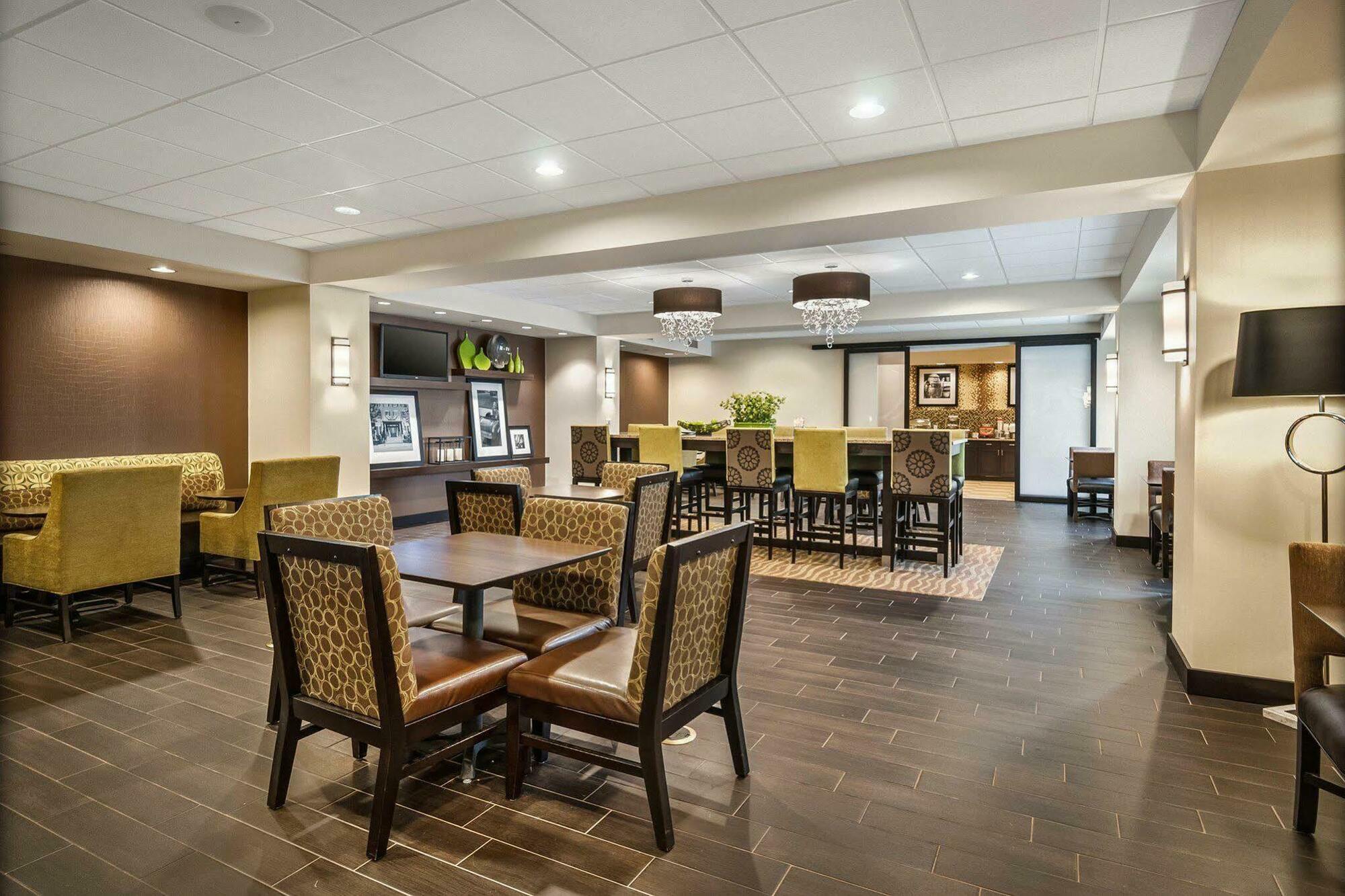 Hampton Inn Dover Kültér fotó